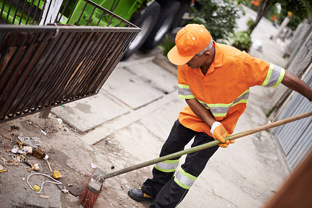 Best Carpet Removal and Disposal  in March Ar, CA